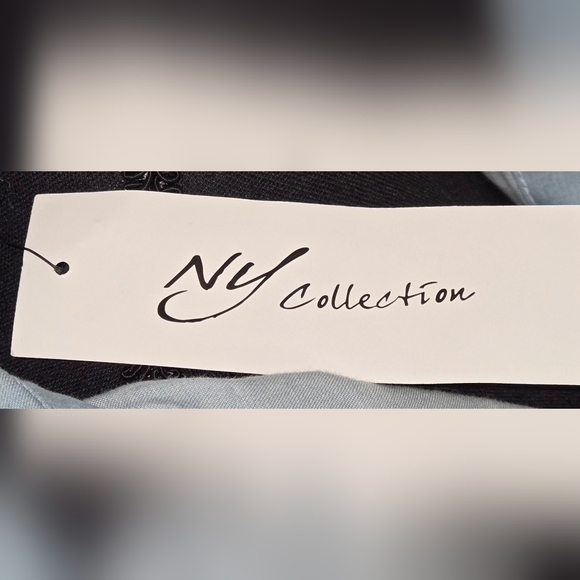 NWT NY Collection Women's Light Blue Denim Shirtdress - Picture 4 of 8